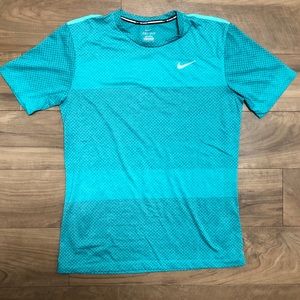 🔥Nike Dry-Fit T-Shirt🔥